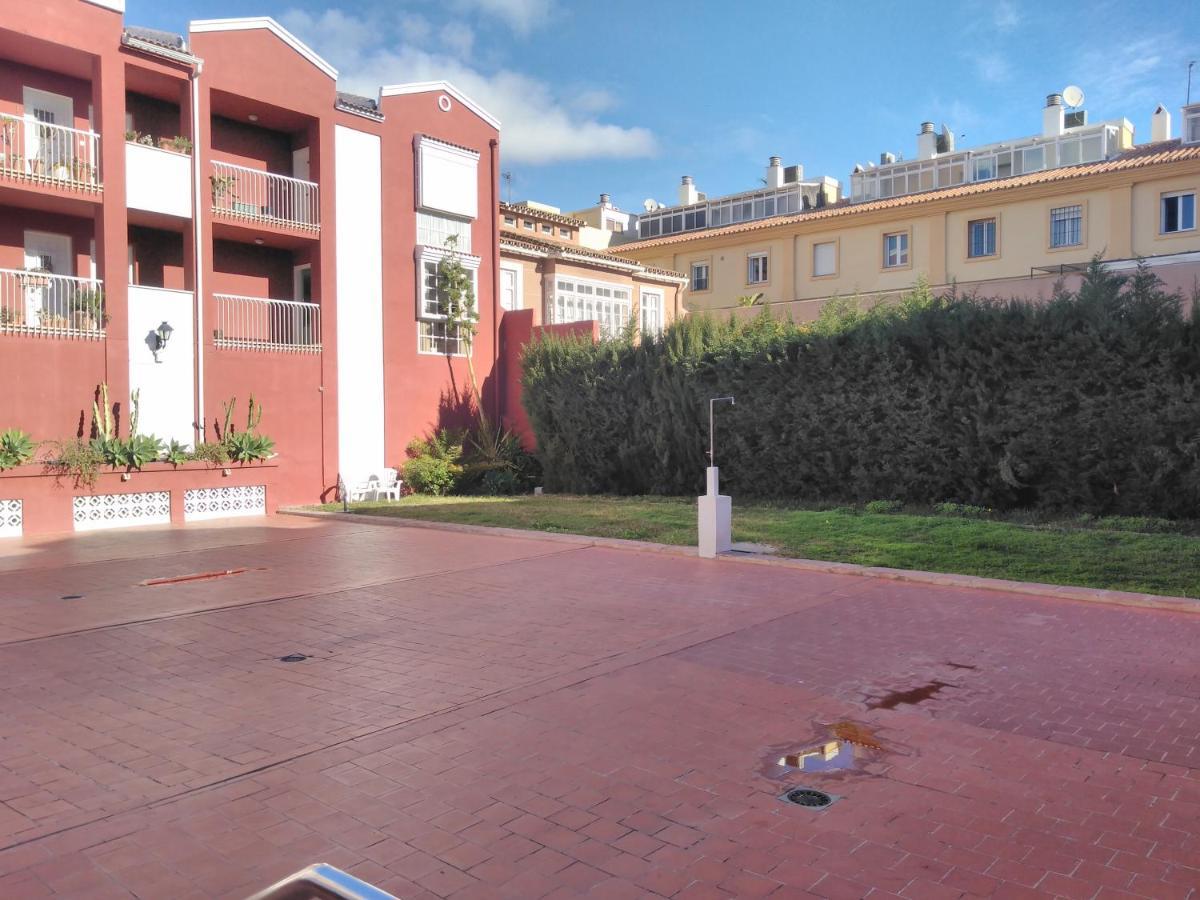 Bolivia Beach Apartments Málaga Exteriör bild